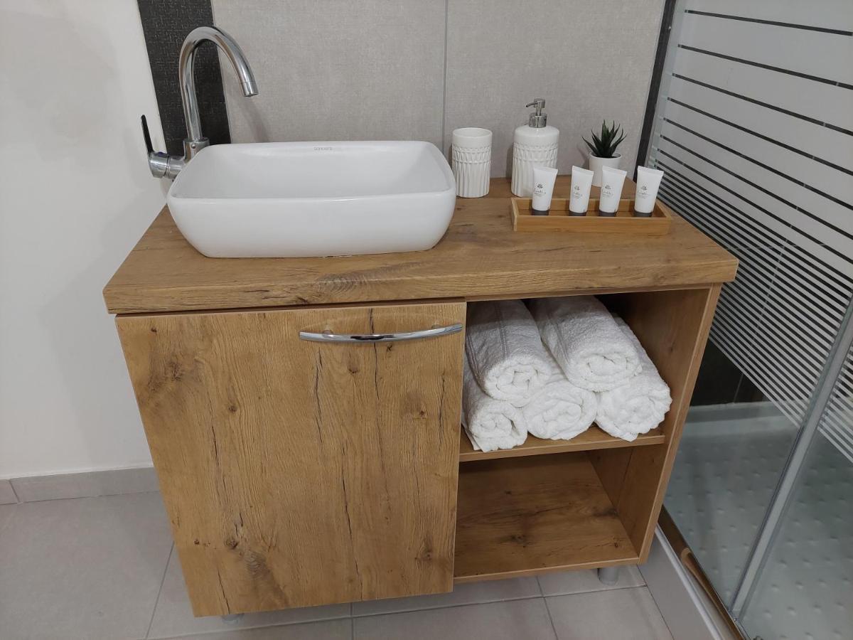 Apartma Vali Apartman Gradisca Kültér fotó
